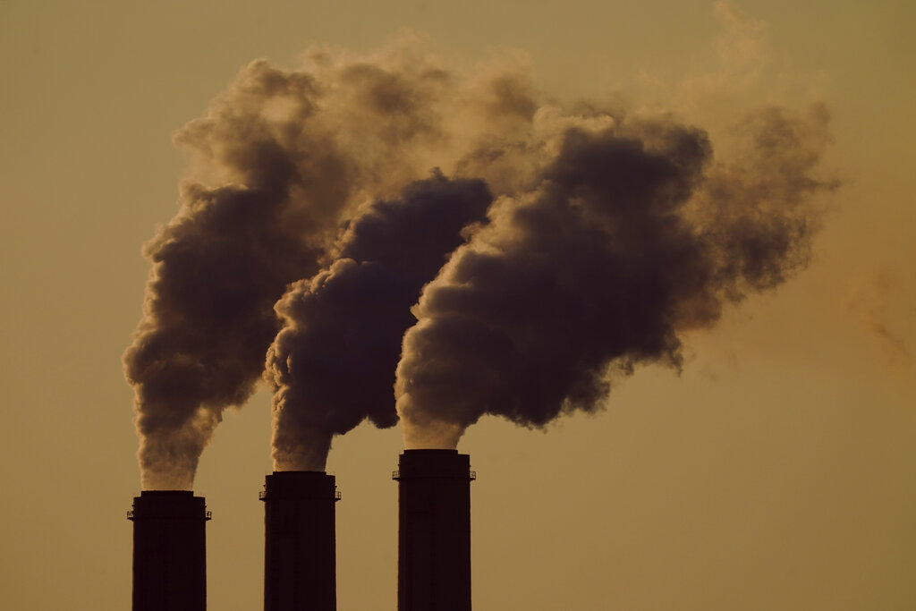 CO2 emission certificate prices on the slide