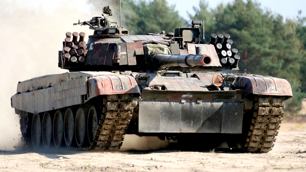 Polish tank PT-91 Twardy